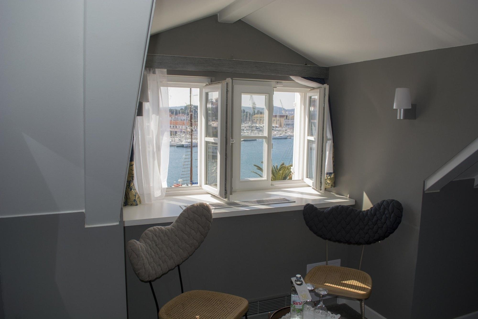 XII Century Heritage Hotel Trogir Luaran gambar