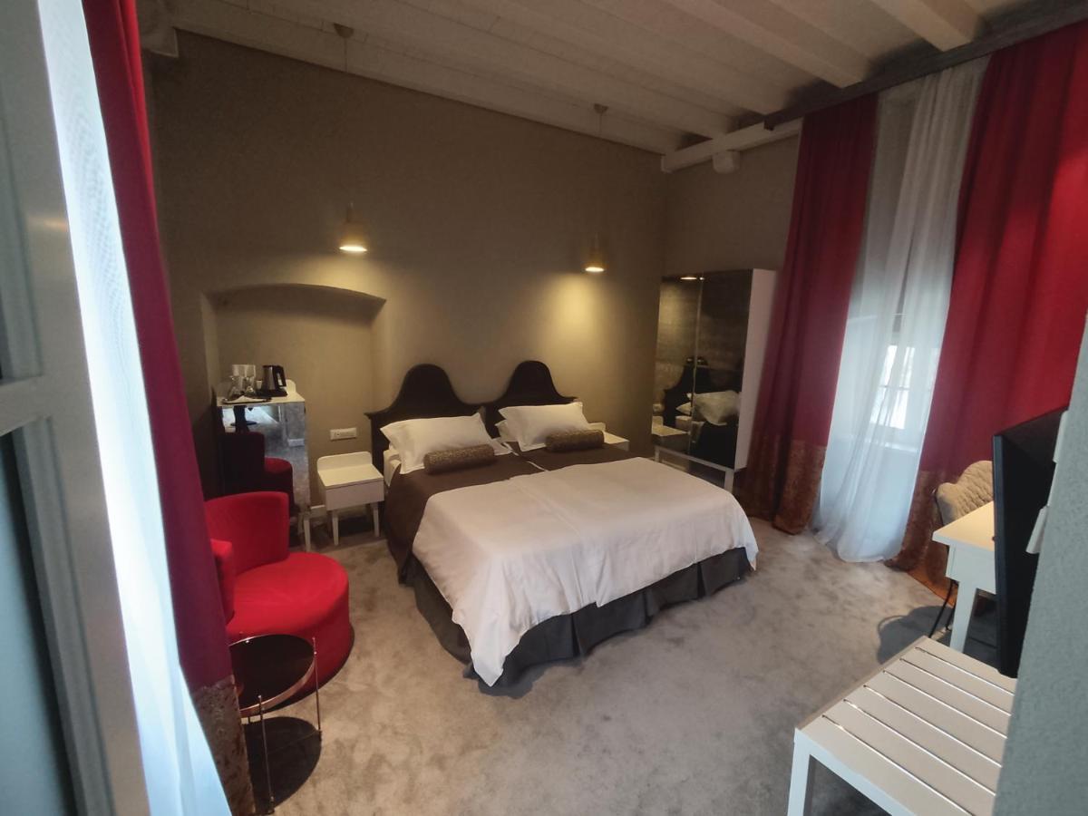 XII Century Heritage Hotel Trogir Luaran gambar