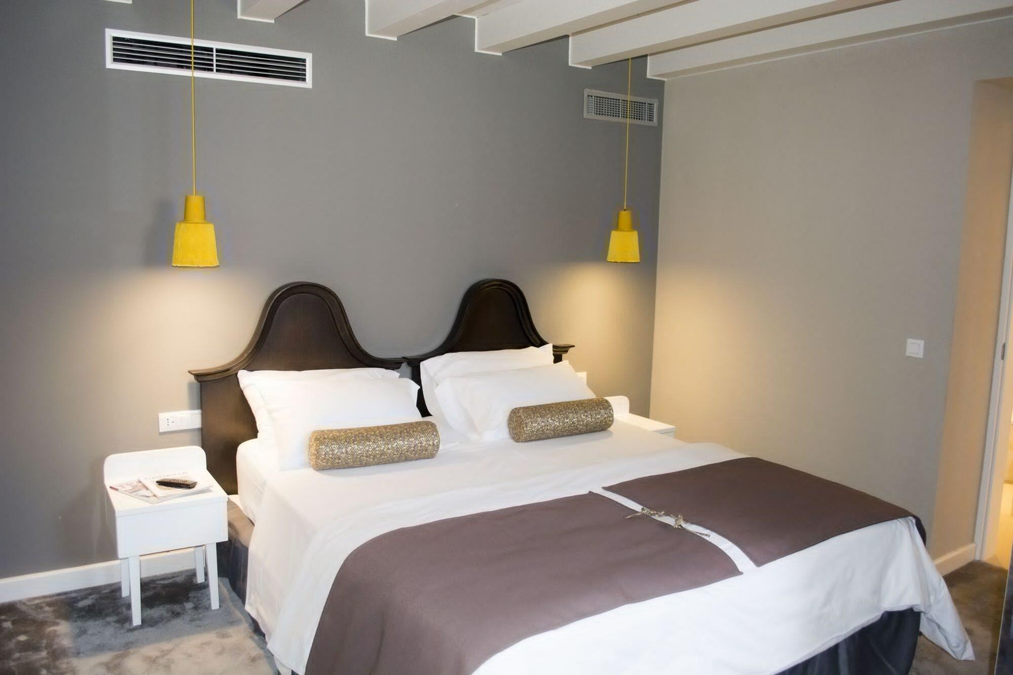 XII Century Heritage Hotel Trogir Luaran gambar