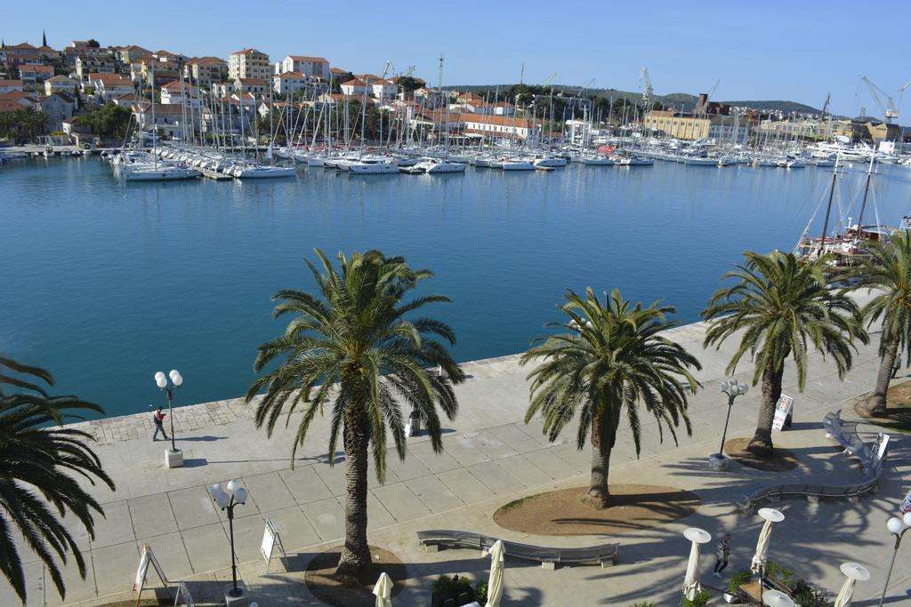 XII Century Heritage Hotel Trogir Luaran gambar